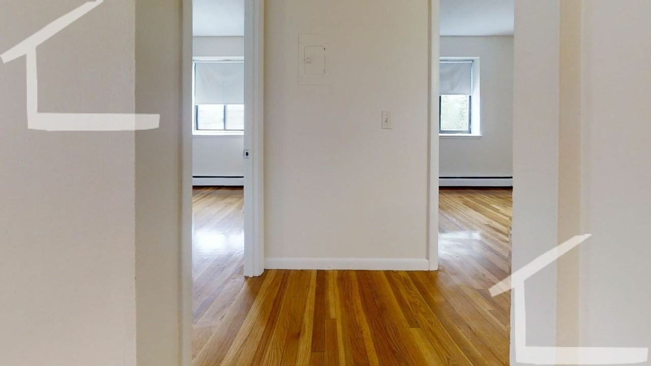 128 Dustin St - Photo 6 of 10