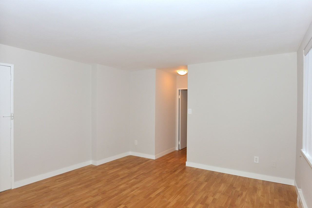 263 - 265 Russell Hill Road - Photo 4 of 10