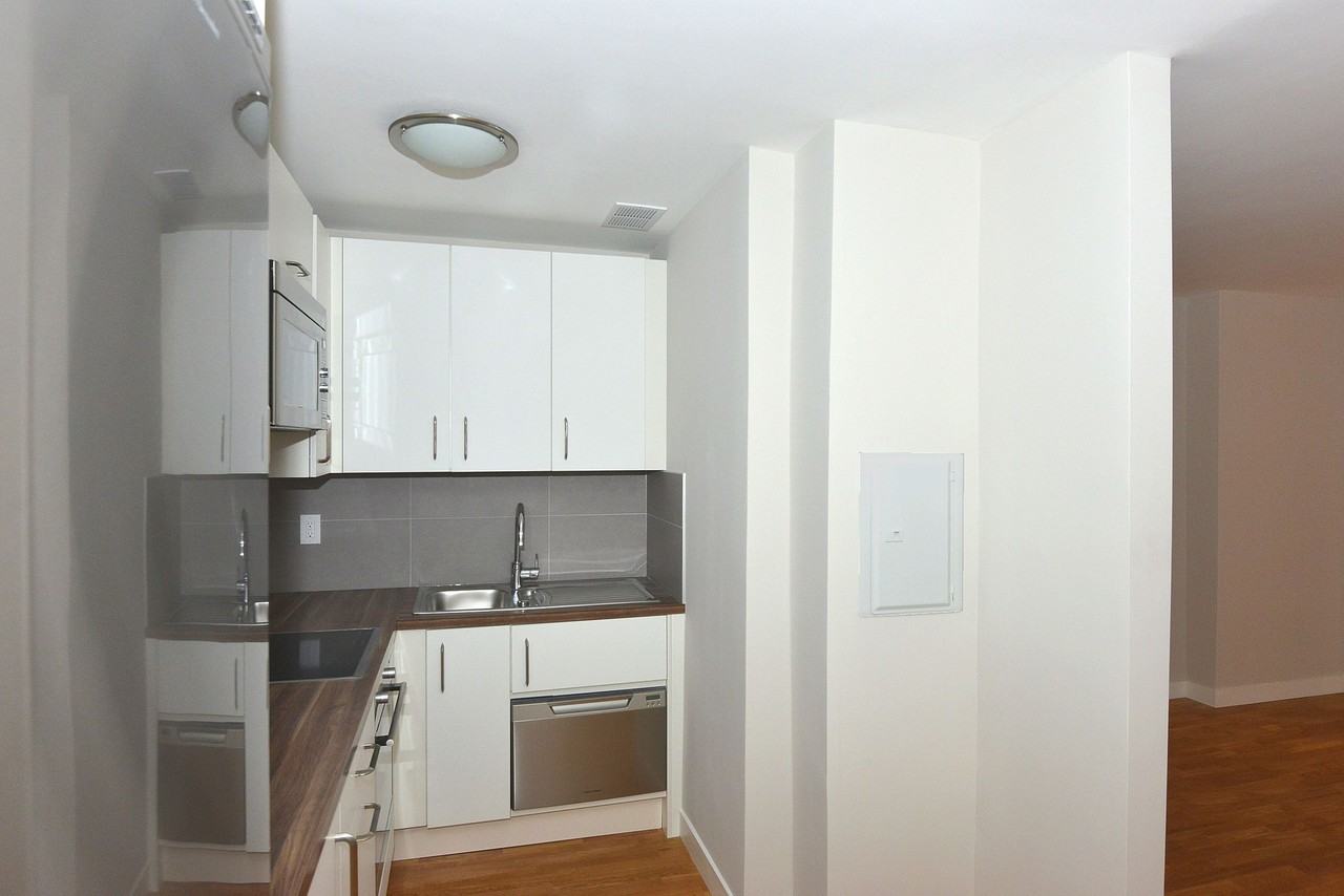 263 - 265 Russell Hill Road - Photo 5 of 10