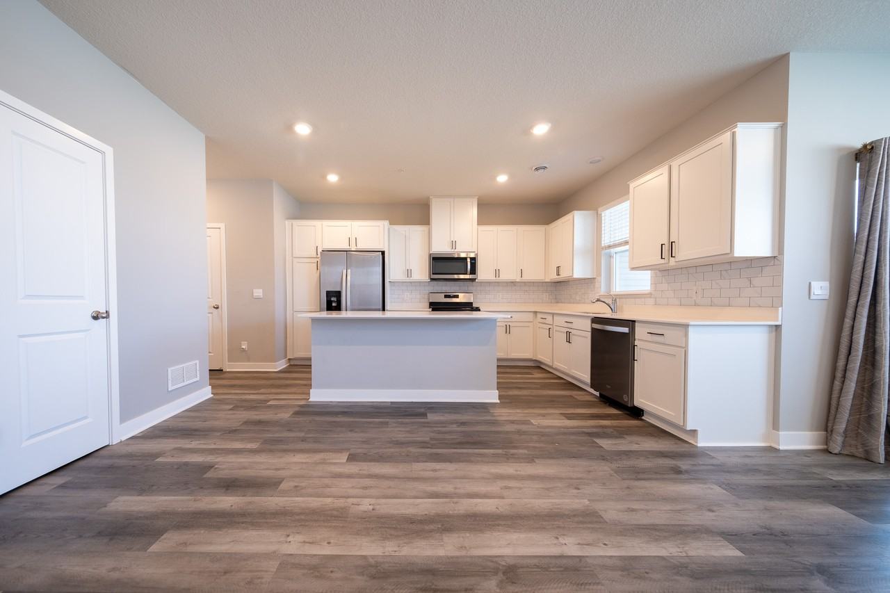 13748 Kaylemore Trl #1 - Photo 6 of 27