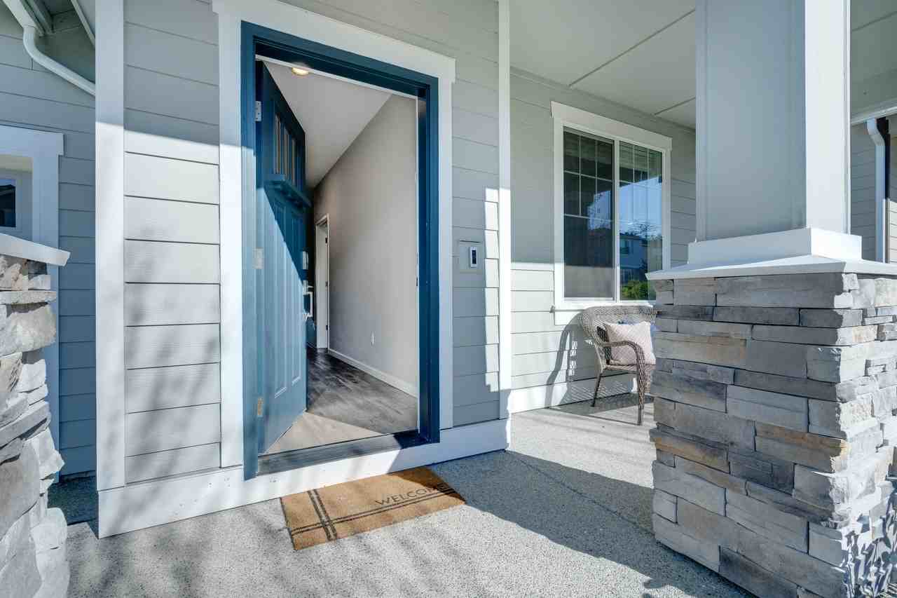 32692 Ash Ave Se #1 - Photo 3 of 40