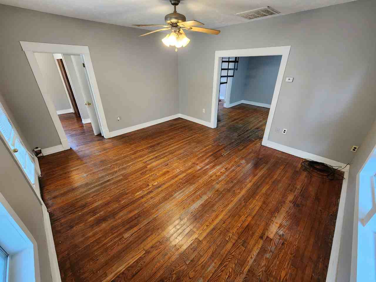 430 W 10th St #1 - Photo 2 of 12