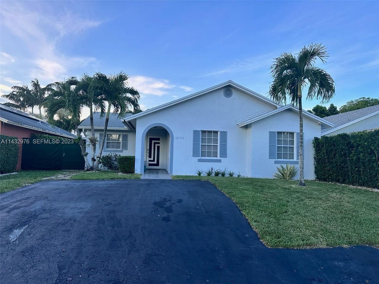 12793 Sw 250th Ter #1 - Photo 6 of 18