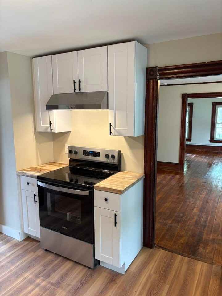 40 Allen St - Unit 2 - Photo 4 of 10