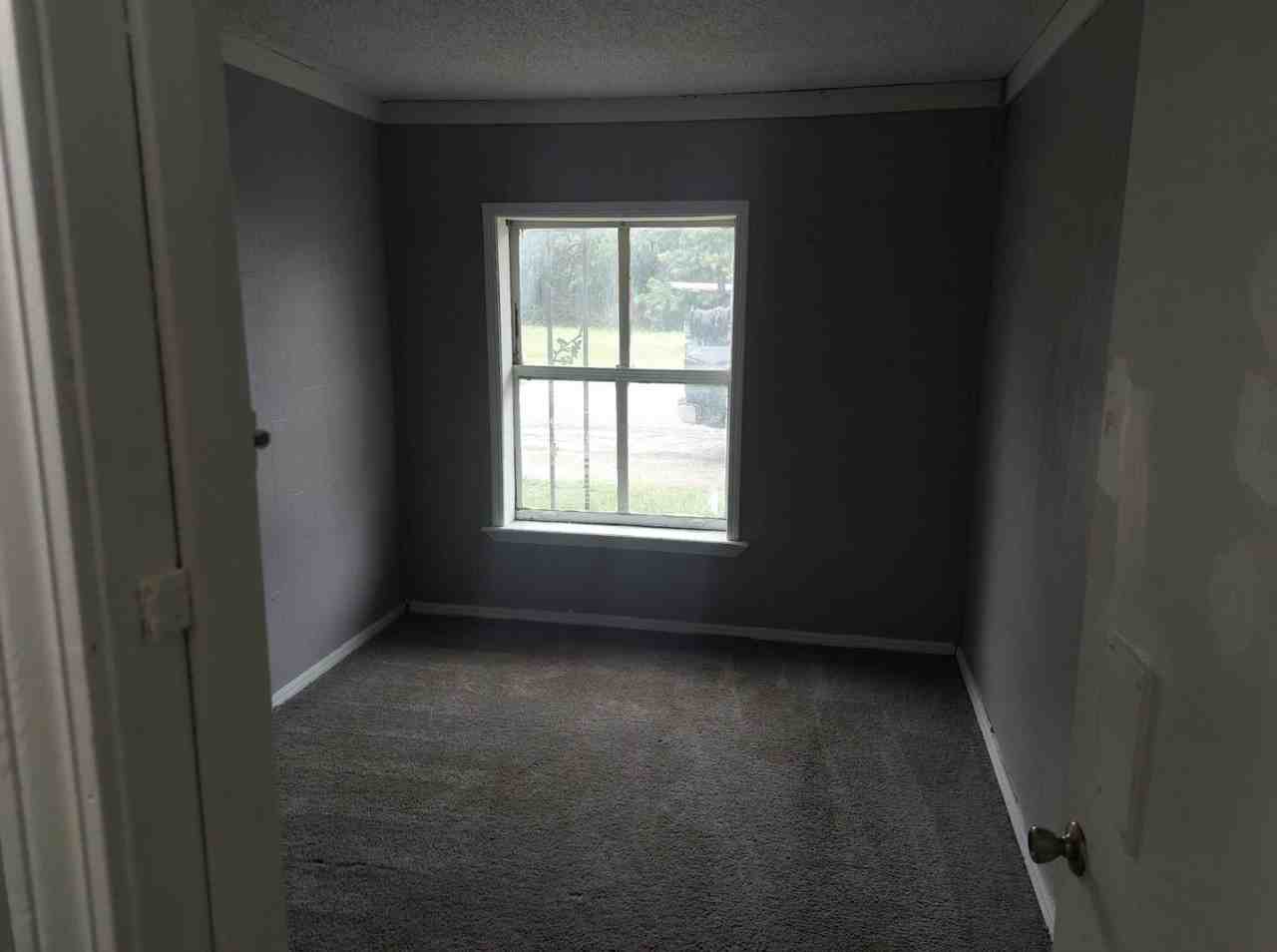 202 E. 2nd St. - Photo 3 of 7