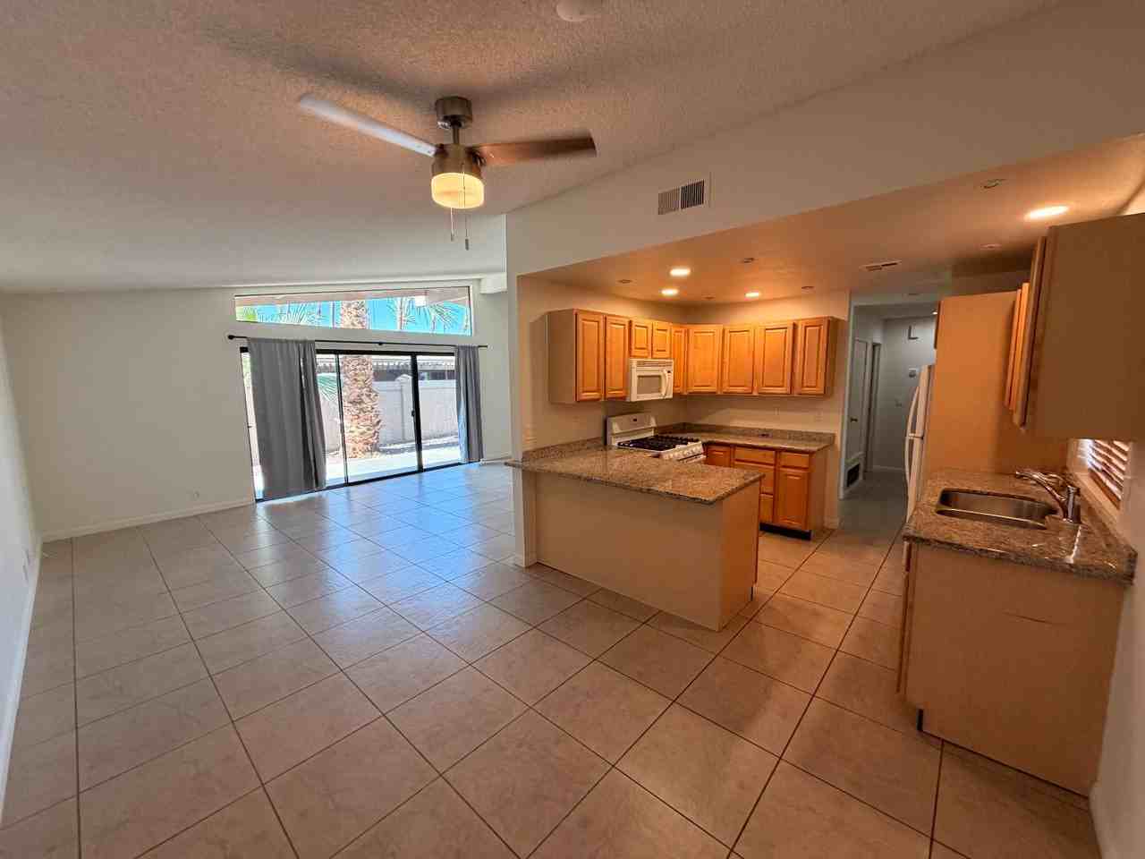 74118 Catalina Way - Photo 2 of 20