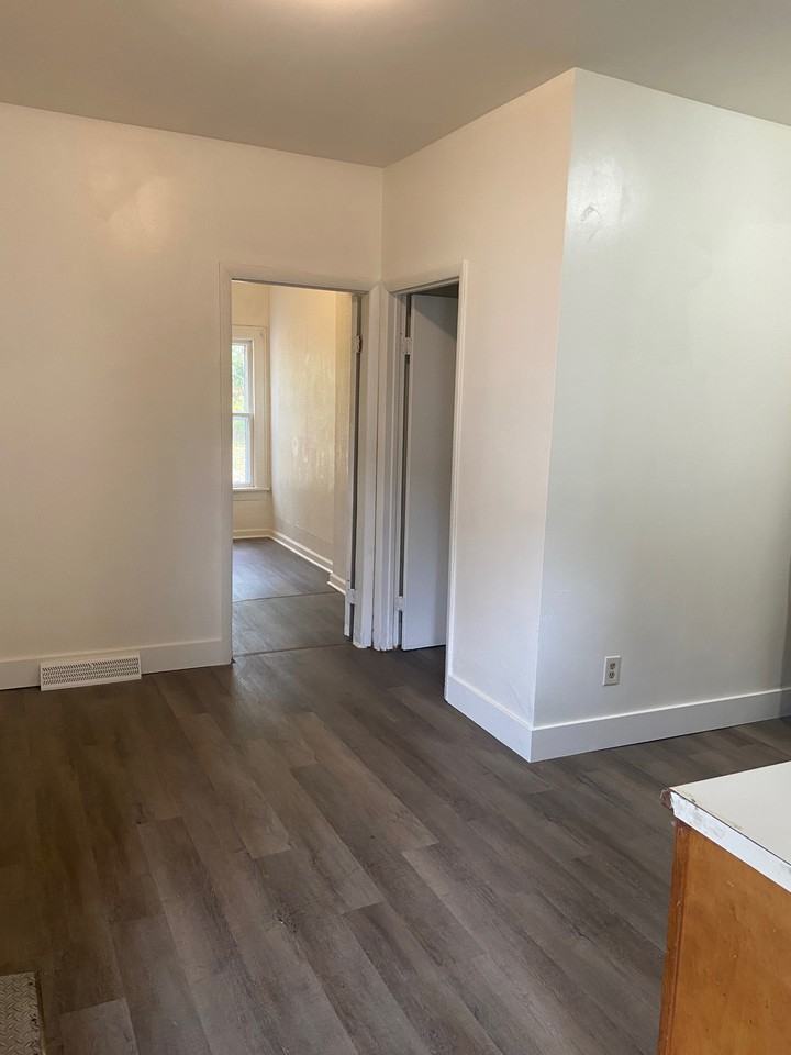 324 Union St #3 - Photo 2 of 5