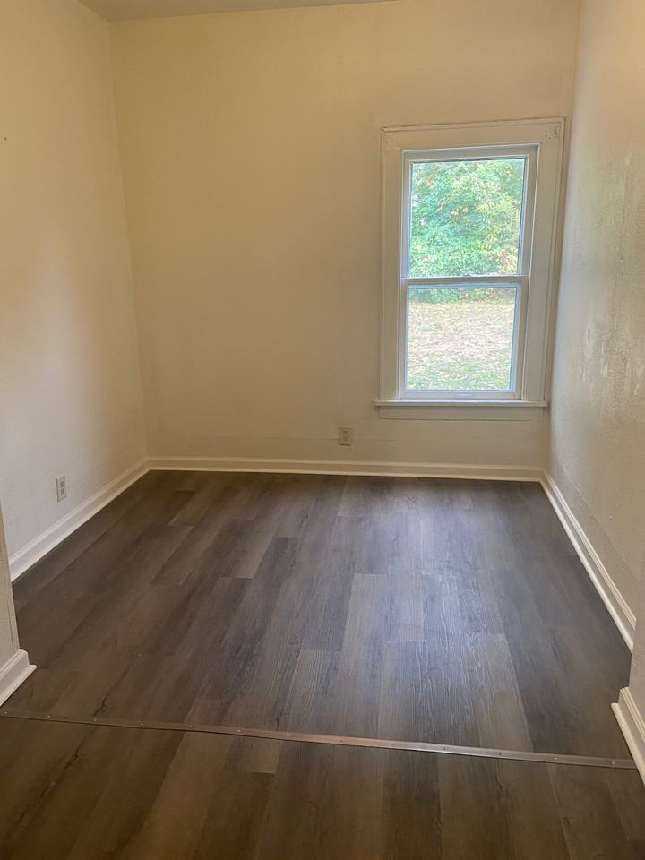 324 Union St #3 - Photo 3 of 5