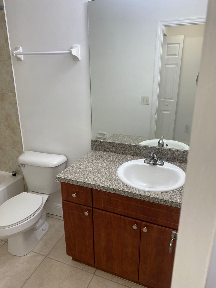 2413 W 78th St #2413-204 - Photo 2 of 21