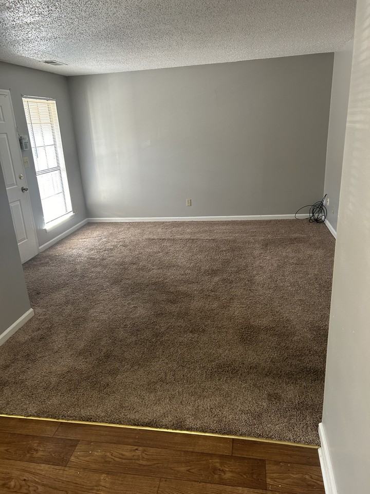 139 Angela Dr Apt B #139B - Photo 5 of 22