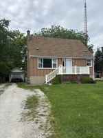 featured image of 253 Lillian St #1