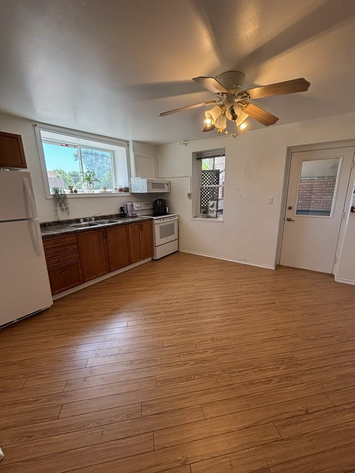106 Christina St S #1 - Photo 2 of 8