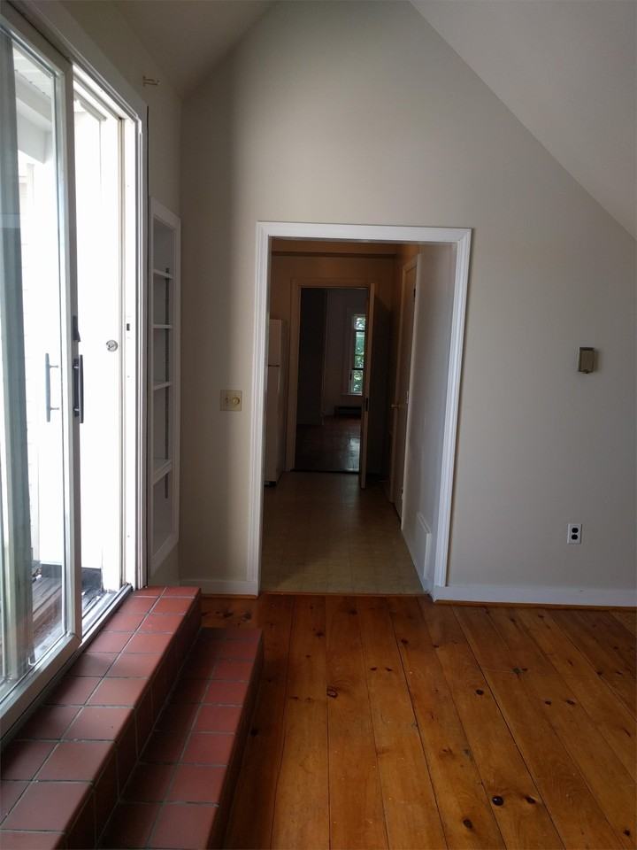 56 Payson St #3 - Photo 7 of 12
