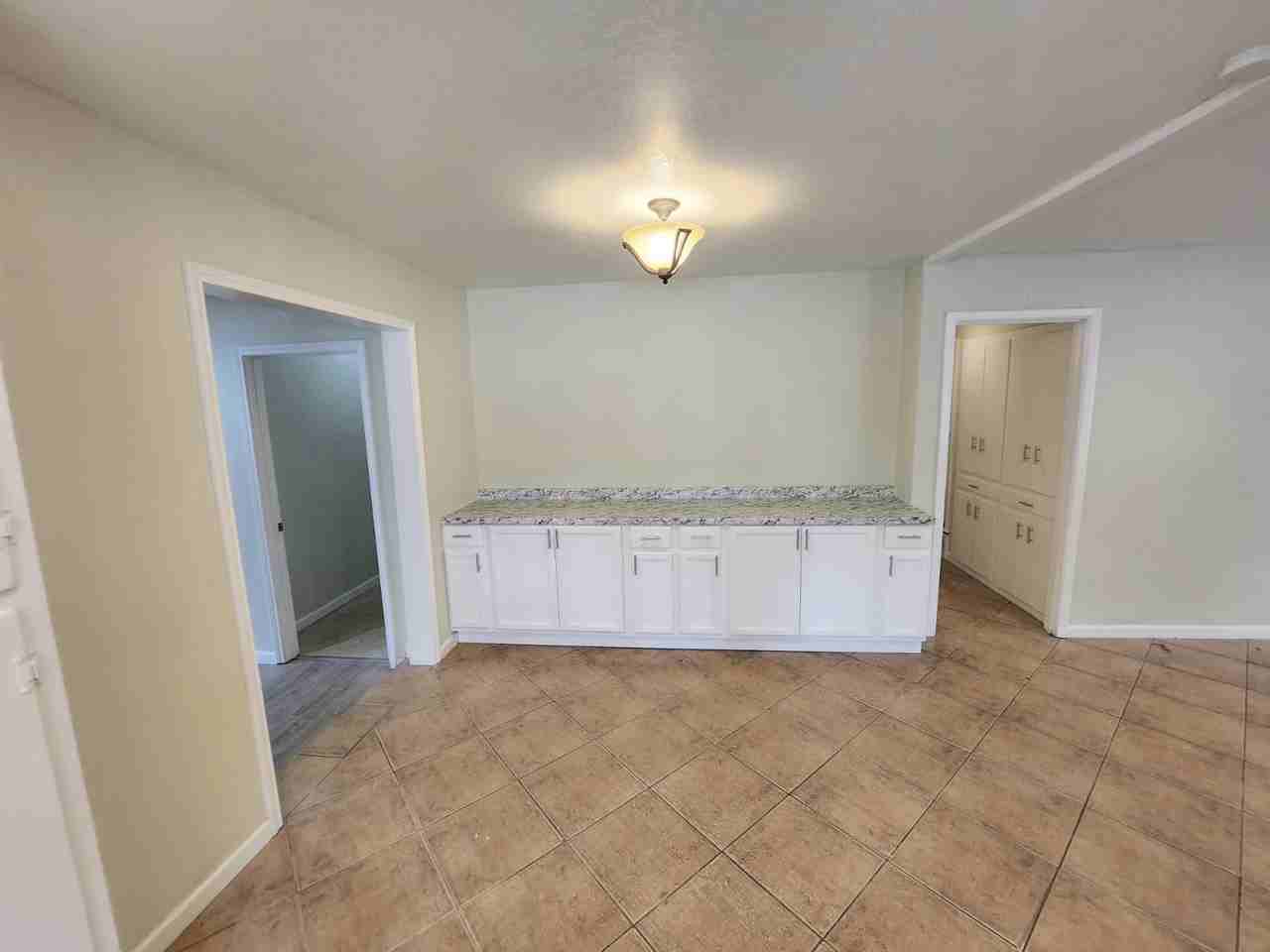 120 Glenhaven Dr #1 - Photo 6 of 22
