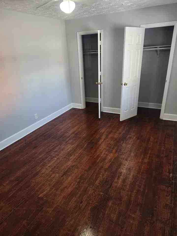 2956 8th St - Photo 3 of 12