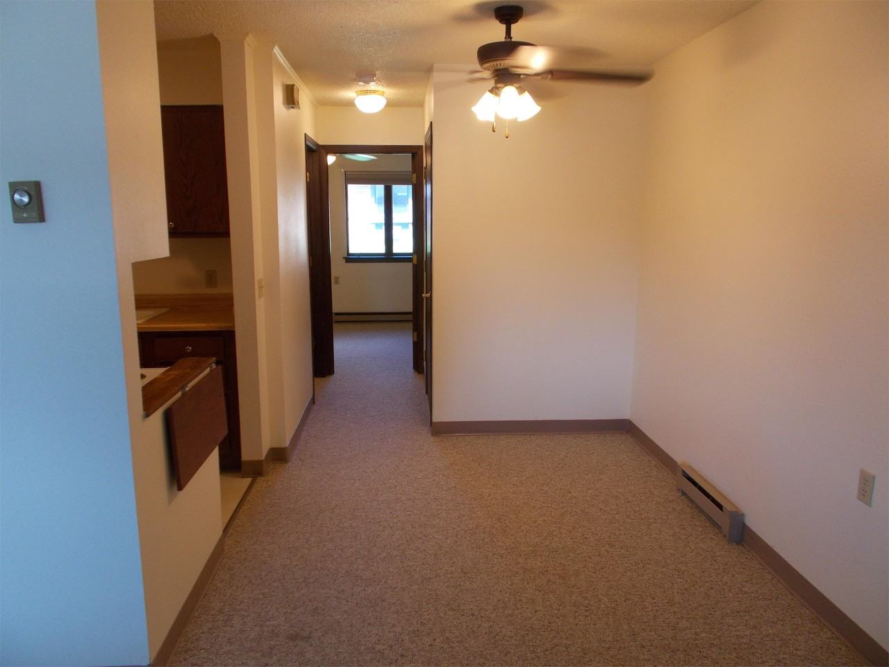 302 N Broadway St #5 - Photo 3 of 15