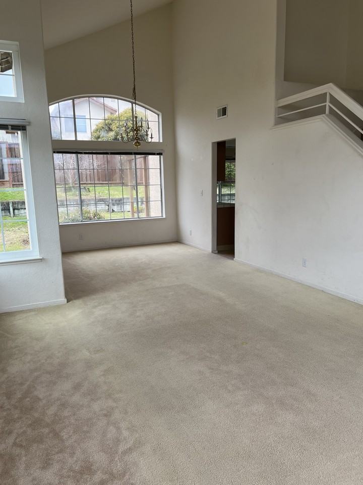 312 Costa Del Mar Rd #1 - Photo 4 of 10