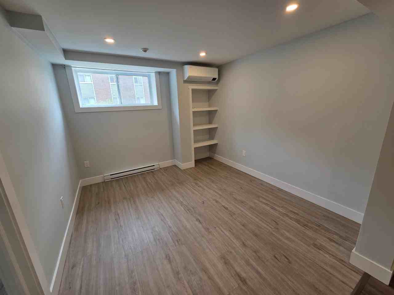 250 Ellerdale St #C - Photo 7 of 16