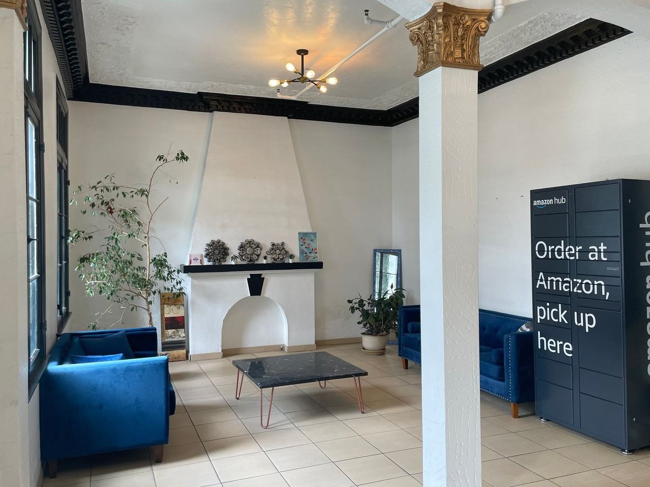 Val D' Kingsley LLC - Photo 6 of 20