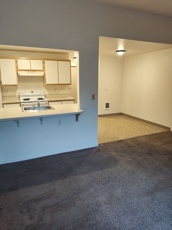 #450 AMBER PARK - Photo 6 of 12