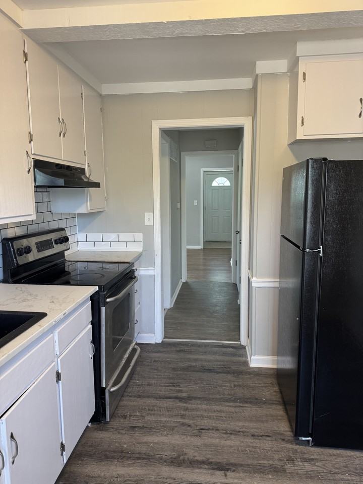 7108 W 67th St #1 - Photo 5 of 14