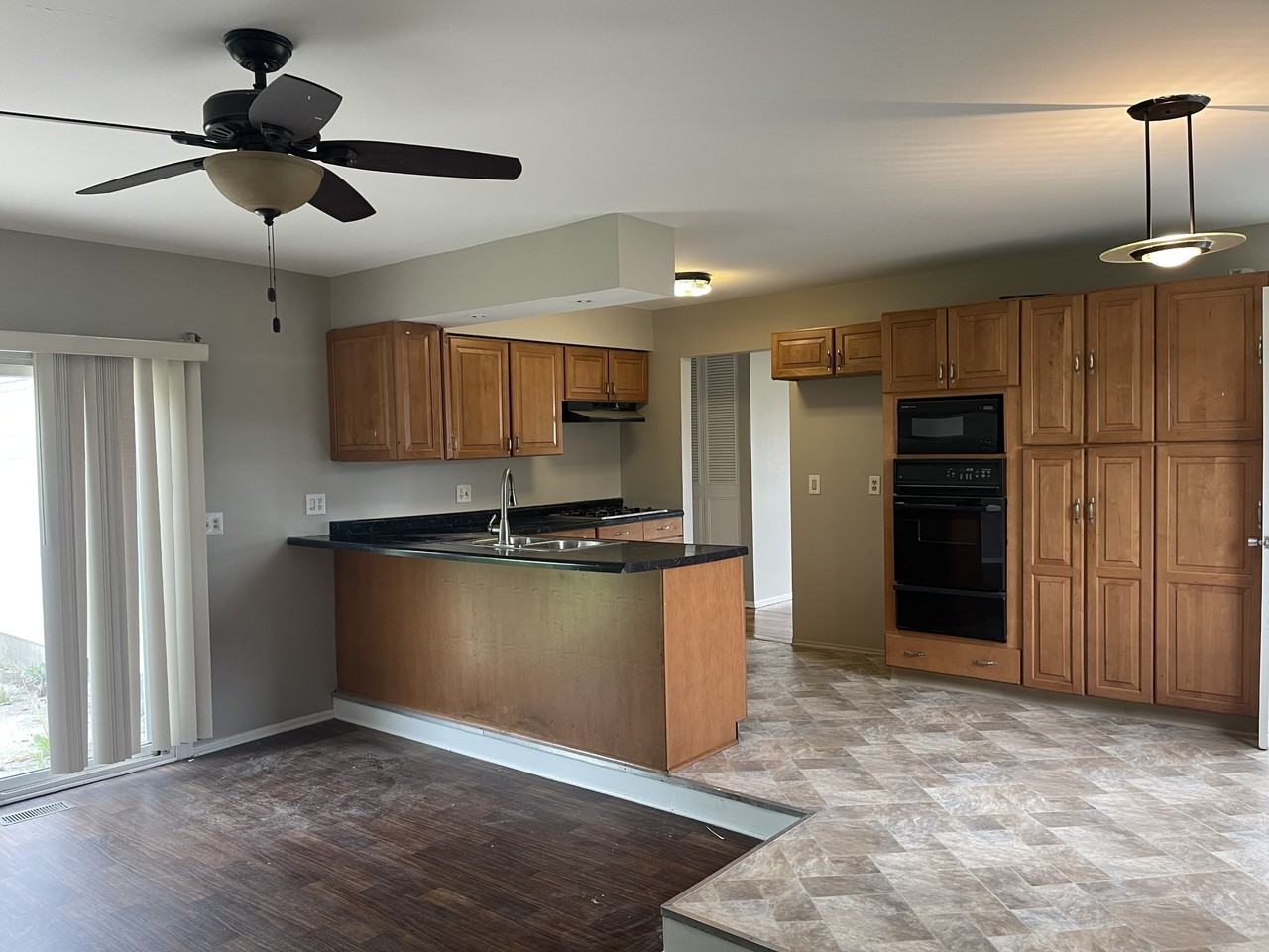 3318 W Jolly Rd #1 - Photo 3 of 38
