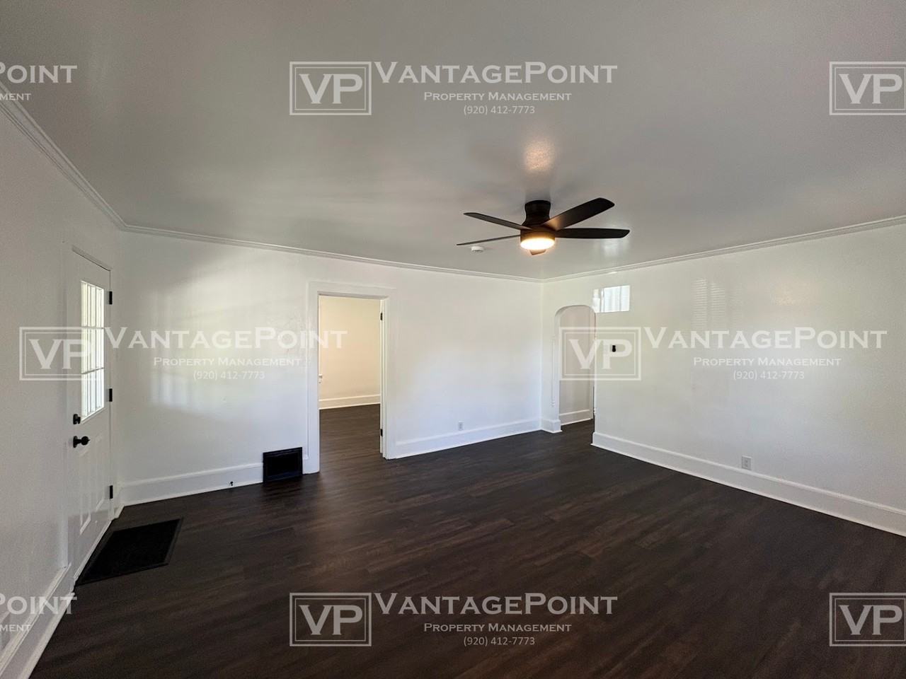 329 S Clay St Uppr - Photo 7 of 17