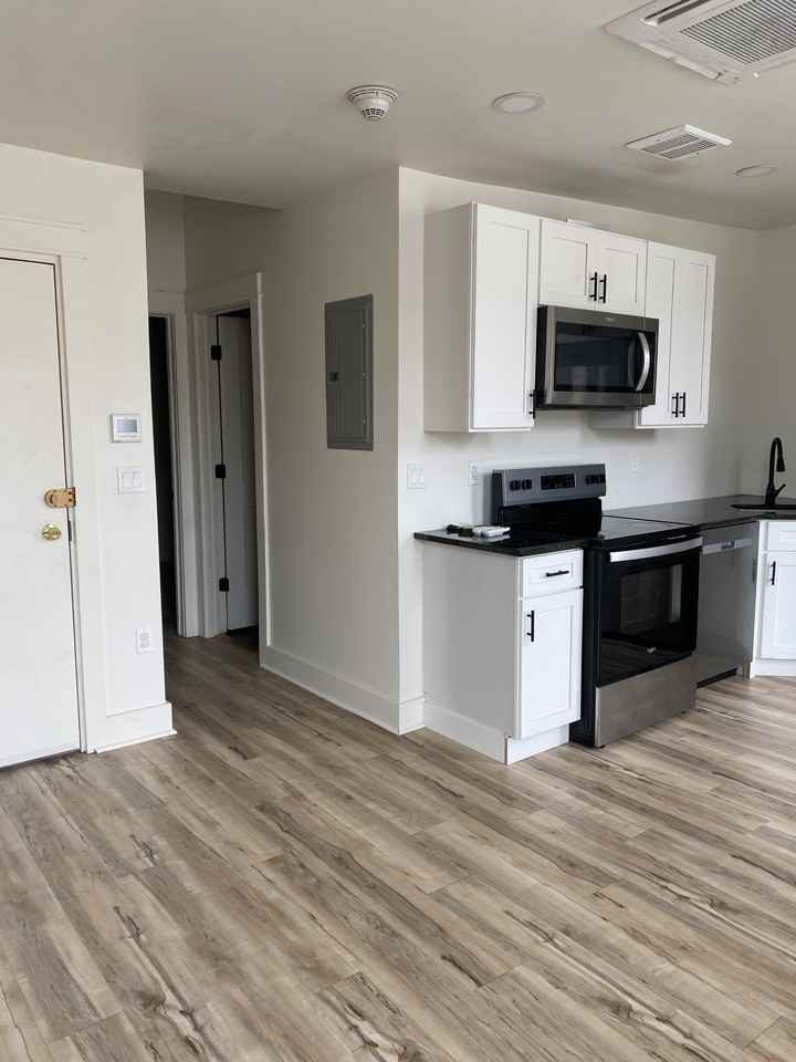 11 East Walnut Street-3 - 3 #3 - Photo 7 of 15