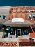 featured image of 107 N Hart St #1