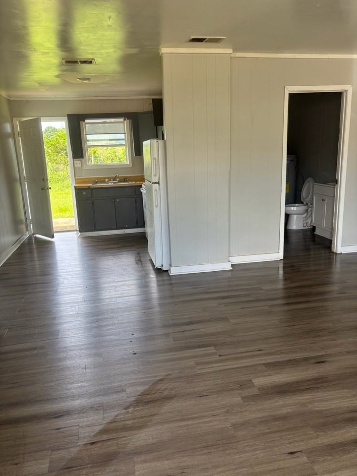 115 DR 984 - A2 #A2 - Photo 3 of 10