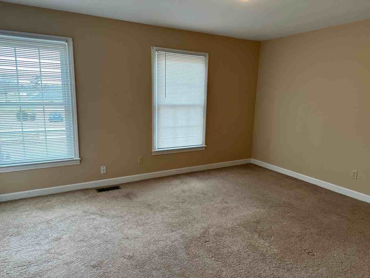 238 Hickory Trl #1 - Photo 7 of 10