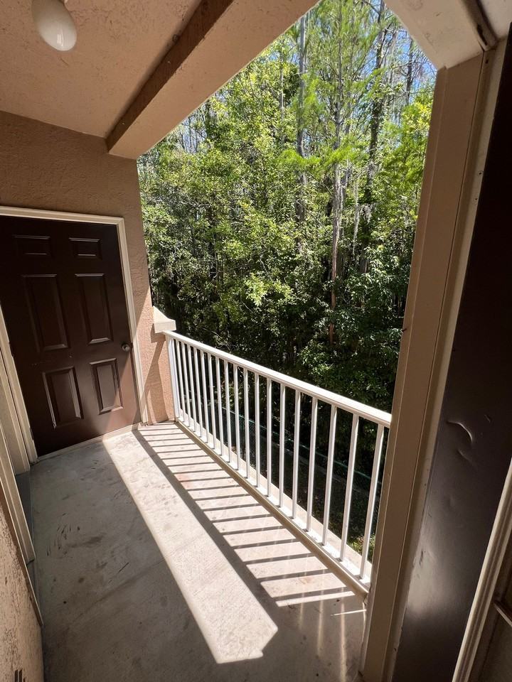2049 Tizewell Cir #1102 - Photo 7 of 8