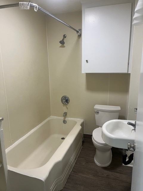 2607 Se 101st Ave #A - Photo 7 of 11