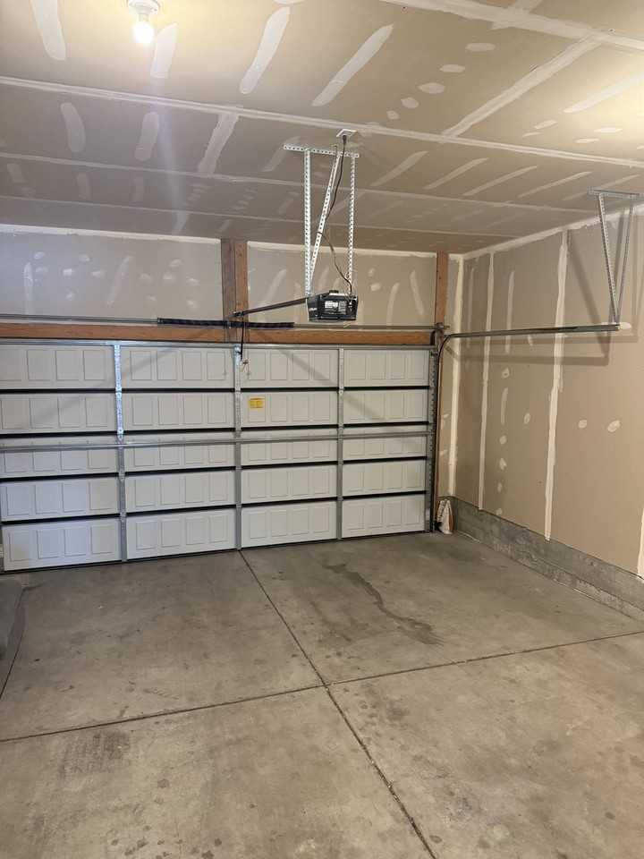 435 N 800 W - G - 105 #105 - Photo 4 of 16