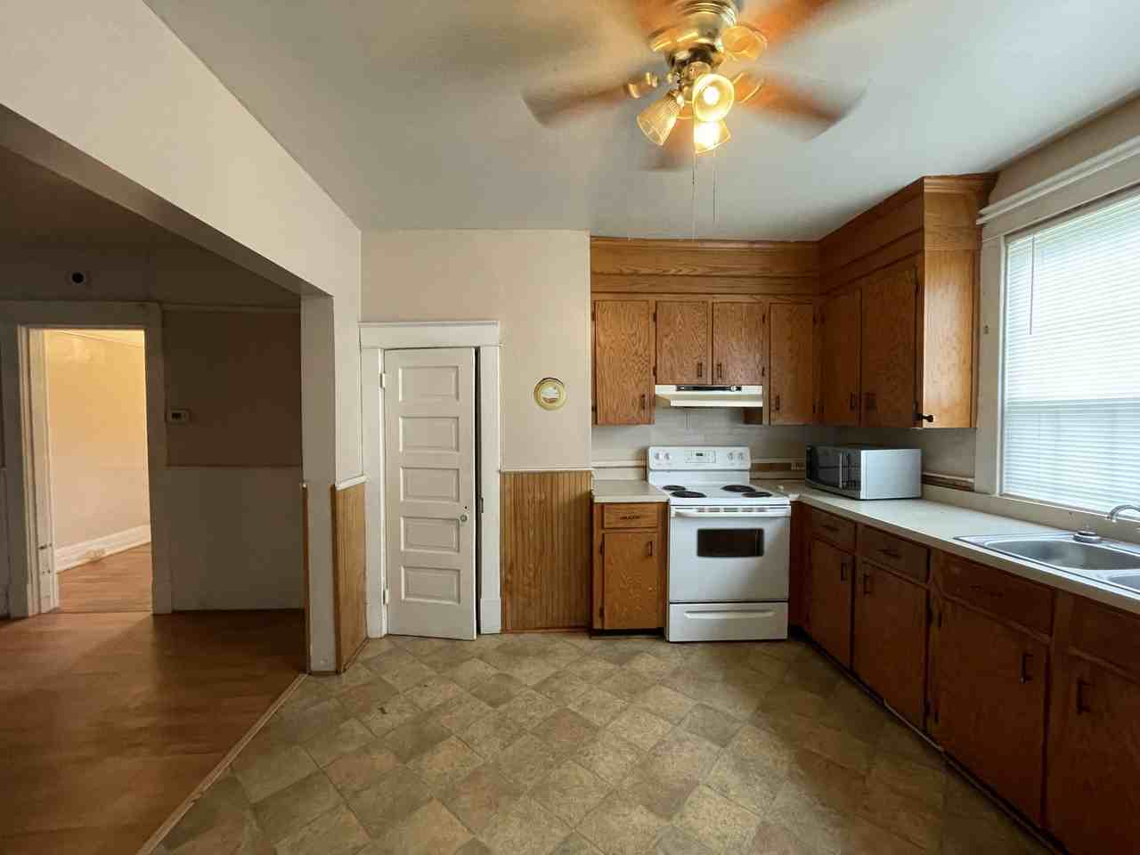 169 Crescent Ln #1 - Photo 6 of 7