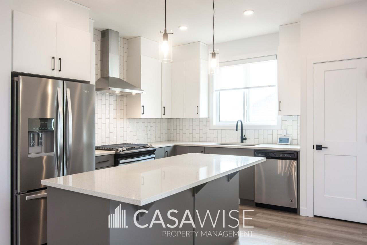 590 Lewis Greens Dr Nw #1 - Photo 2 of 17