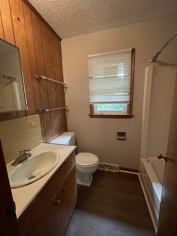 133 East Street - 104 #104 - Photo 3 of 3