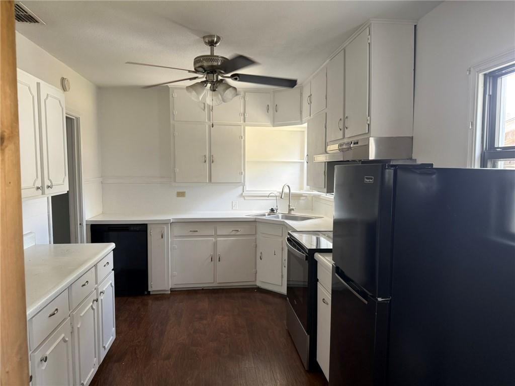 822 E Warren Ave #1 - Photo 4 of 15