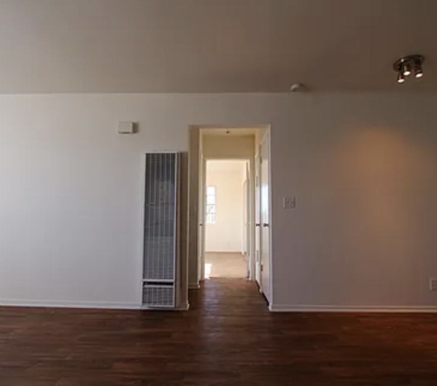 1205 S Nevada St #5 - Photo 7 of 24