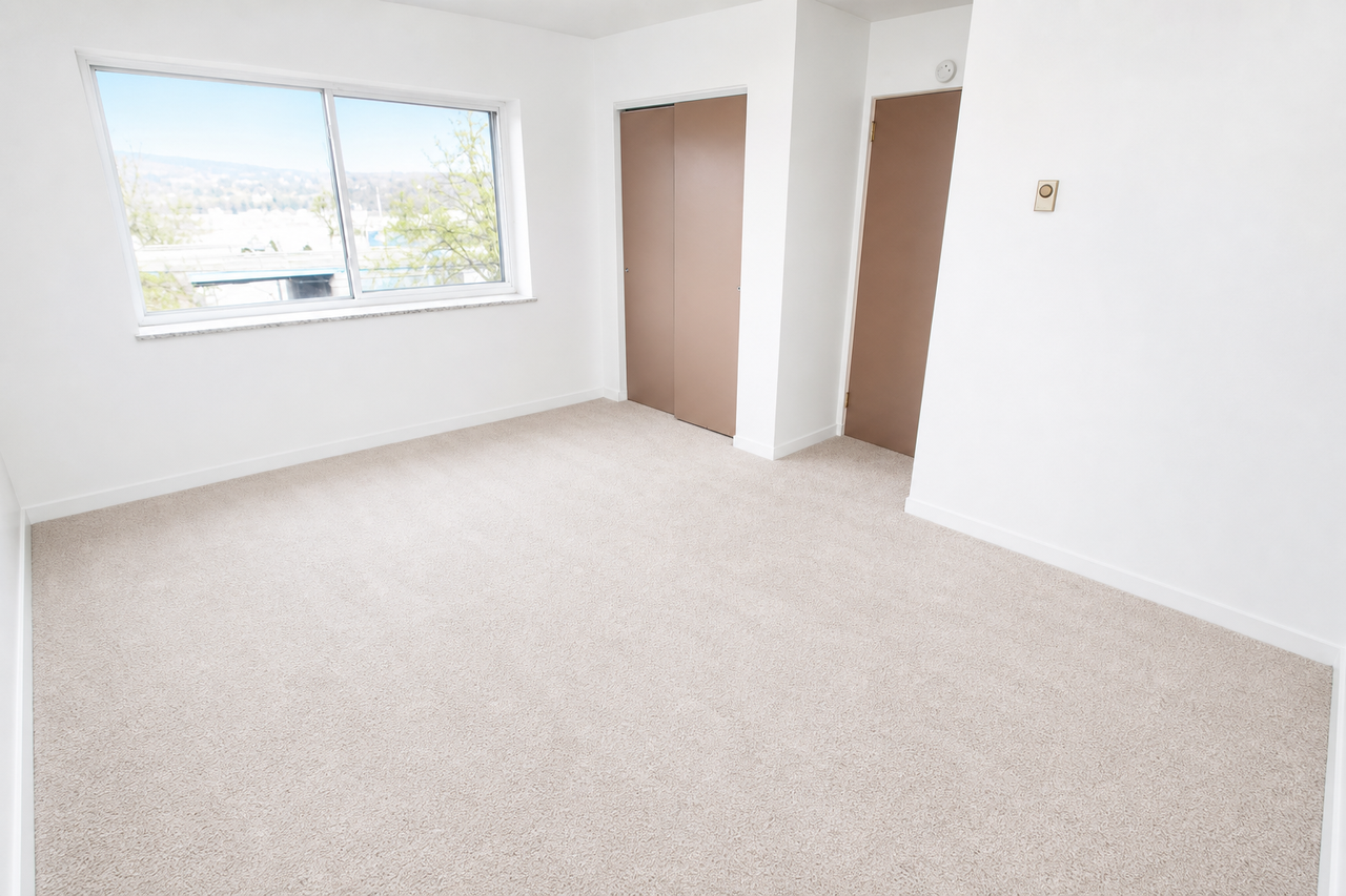 600 Orchard AvenueApt. 8 #8 - Photo 6 of 12