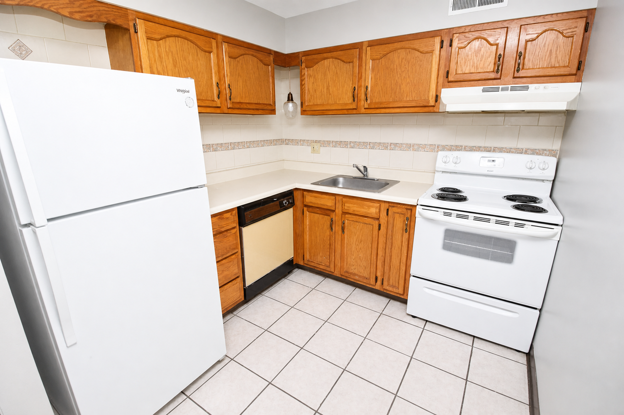 270 WEST STEUBEN STREETAPT 515 #515 - Photo 4 of 11