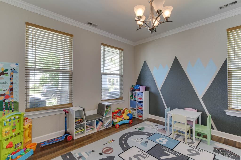 115 Farrand Dr #1 - Photo 4 of 35