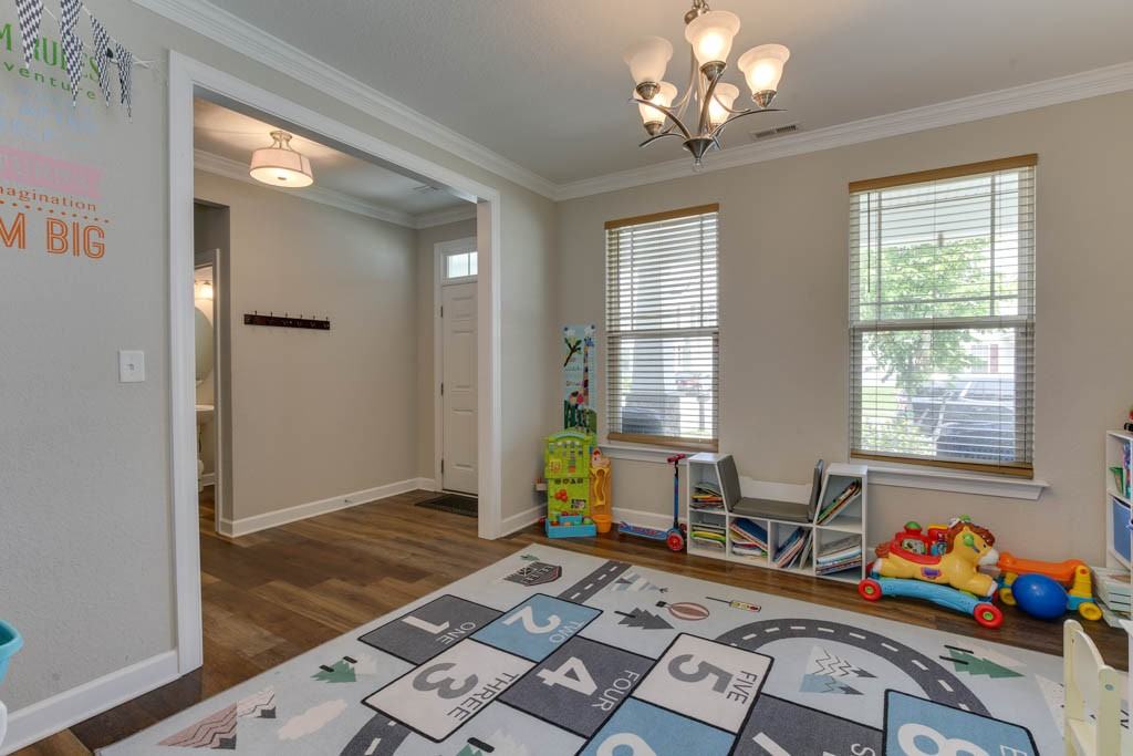 115 Farrand Dr #1 - Photo 5 of 35