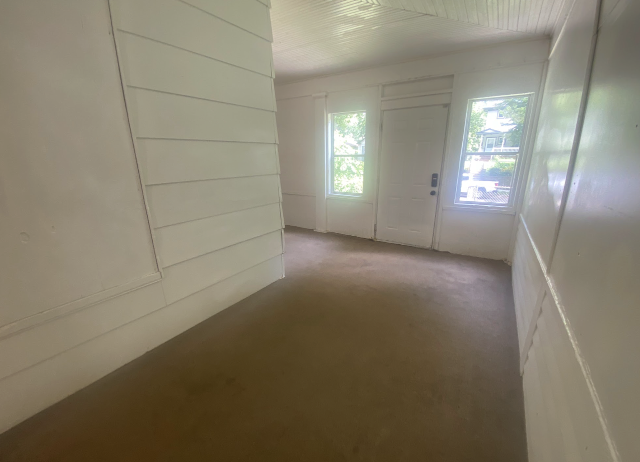 2117 Ilion Ave N #0 - Photo 7 of 15