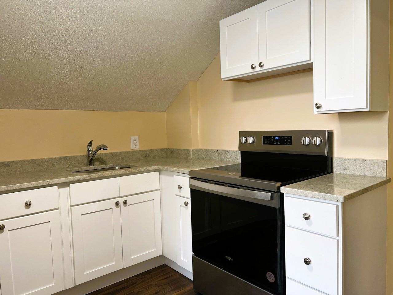 85 Orchard St #85-3 - Photo 2 of 14