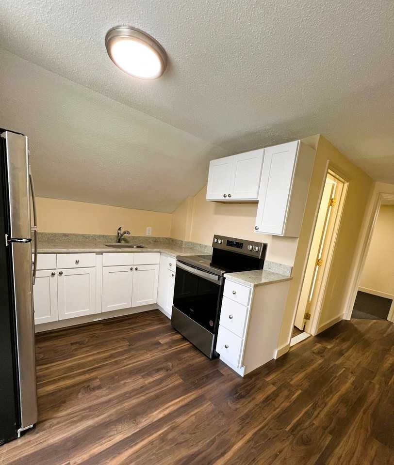 85 Orchard St #85-3 - Photo 5 of 14