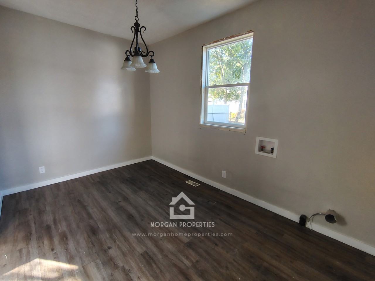 621 S Madison Ave #1 - Photo 5 of 13