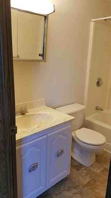 1204 S 10th St #3 - Photo 4 of 7