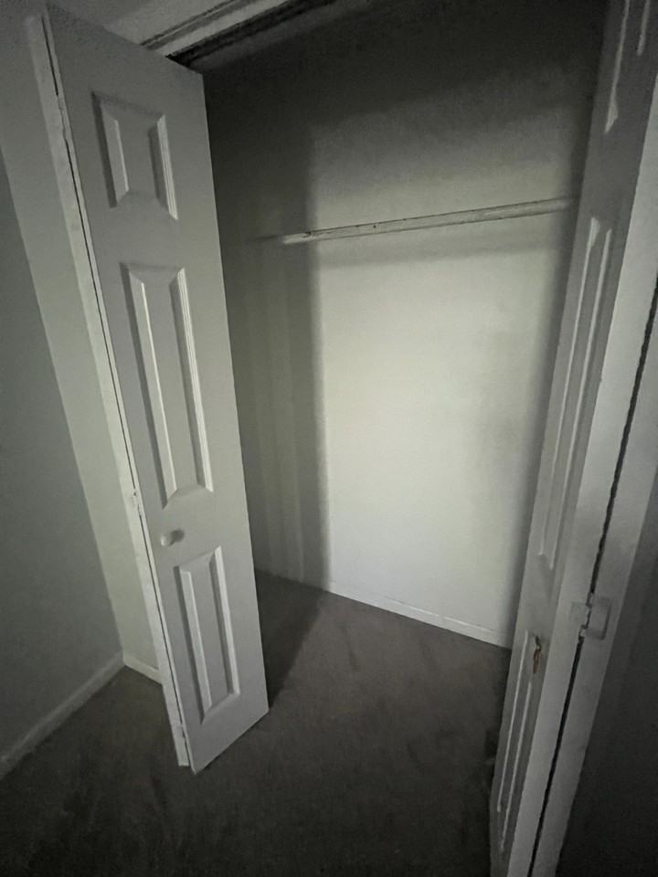 130 E San Antonio St #B - Photo 7 of 9