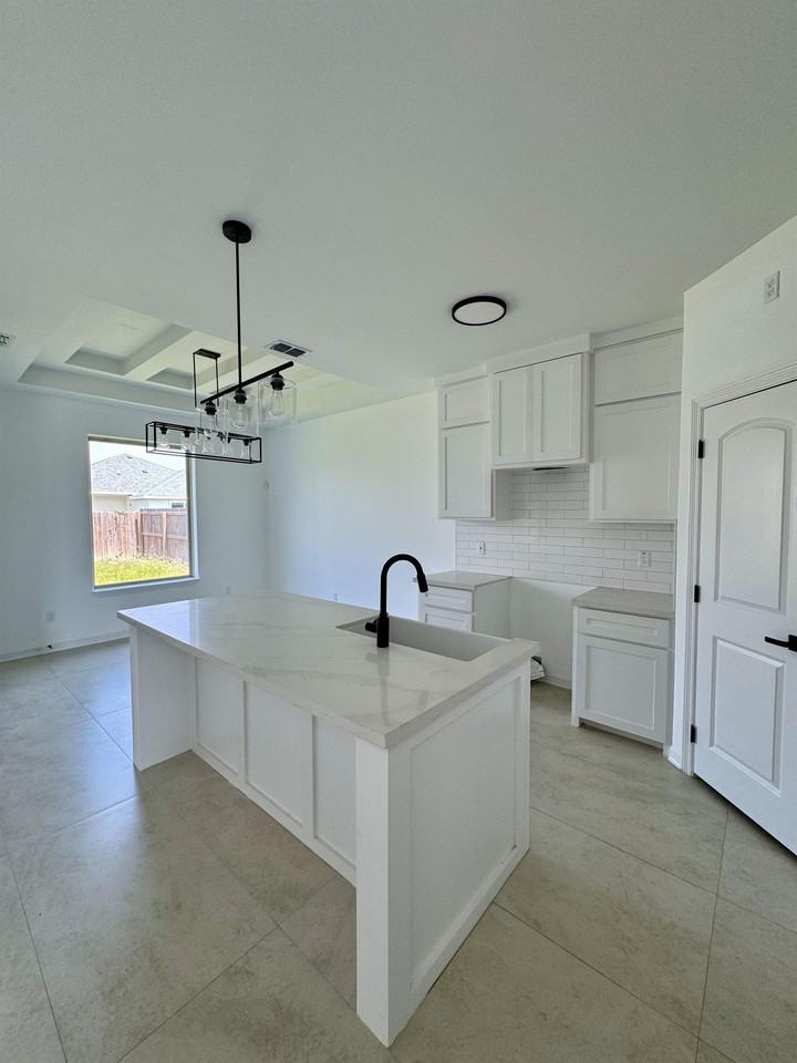 3508 Silver Nugget Dr #1 - Photo 4 of 9